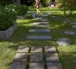 Faire Une Dalle Béton Pour Abri De Jardin Génial Créer Un Chemin Dans son Jardin Les Bonnes Idées De