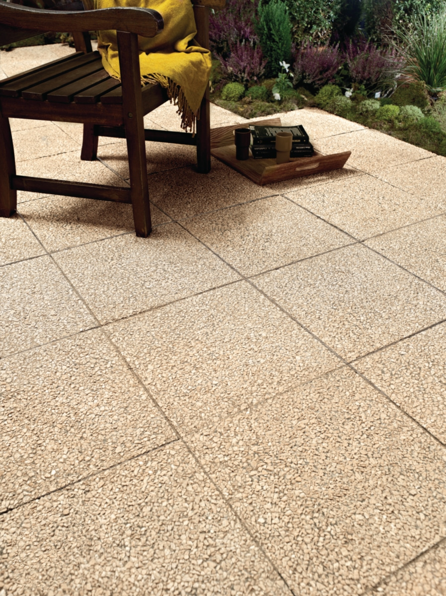 dalle en beton bip dalle beton presse gravillonnee enero beige 40x40