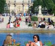 Jardin Du Louvre Best Of Women Relaxing at Jardin Des Tuileries Stock