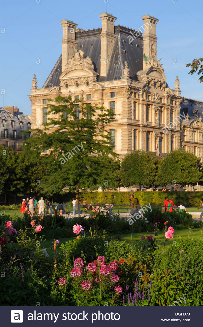 Jardin Du Louvre Frais Louvre Garden Stock S & Louvre Garden Stock Alamy