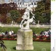 Jardin Du Louvre Luxe Sculpture Artemis In Paris Editorial Image Image Of